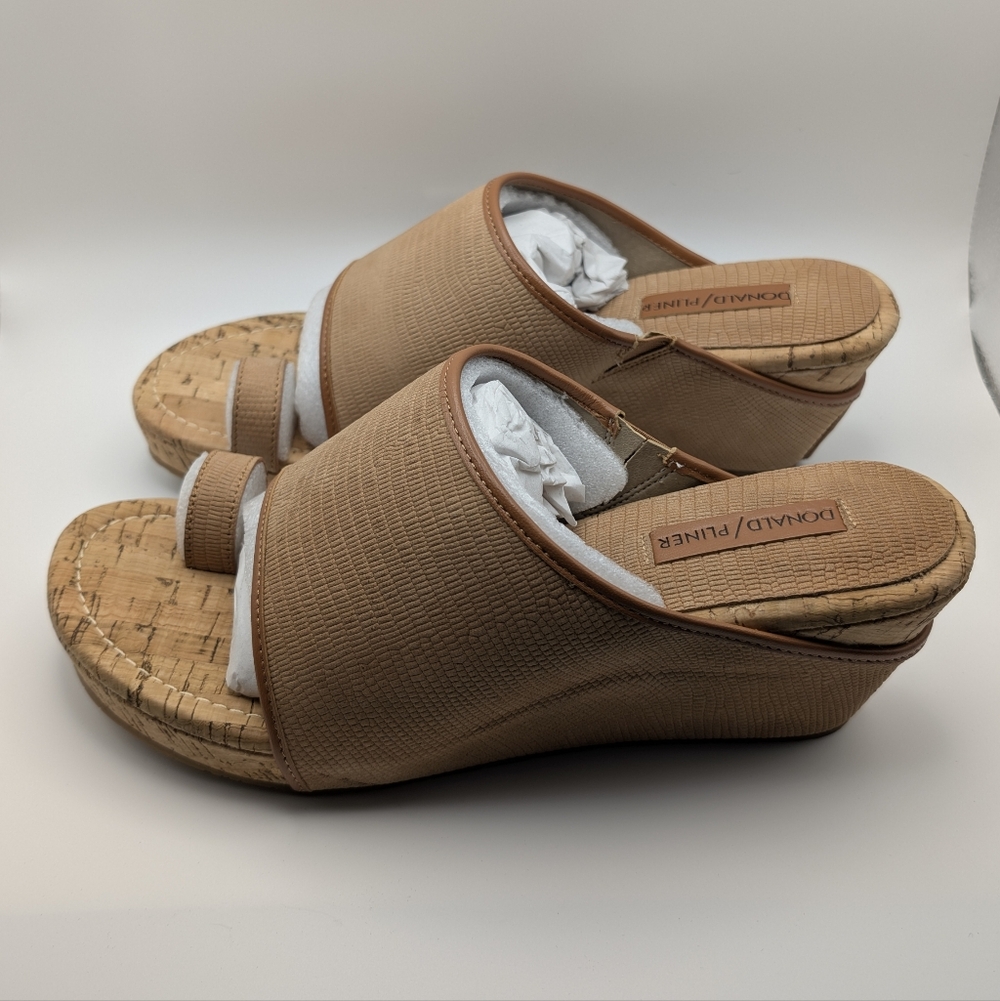 Donald Pliner Siena Gent Suede Sandal  M095 Woman's SZ 9.5 Tan Platform NEW NIB